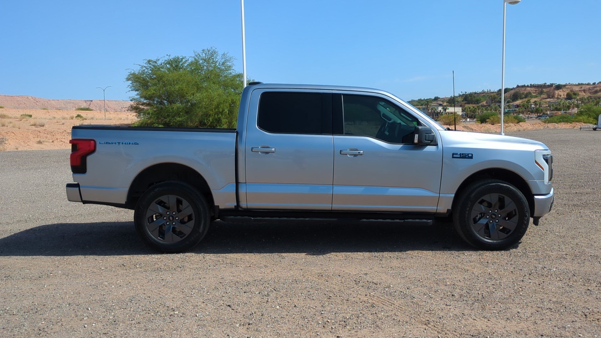 ford f-150 lightning 2024 1FT6W3L71RWG01754 image ford f-150 lightning 2024 1FT6W3L71RWG01754 image